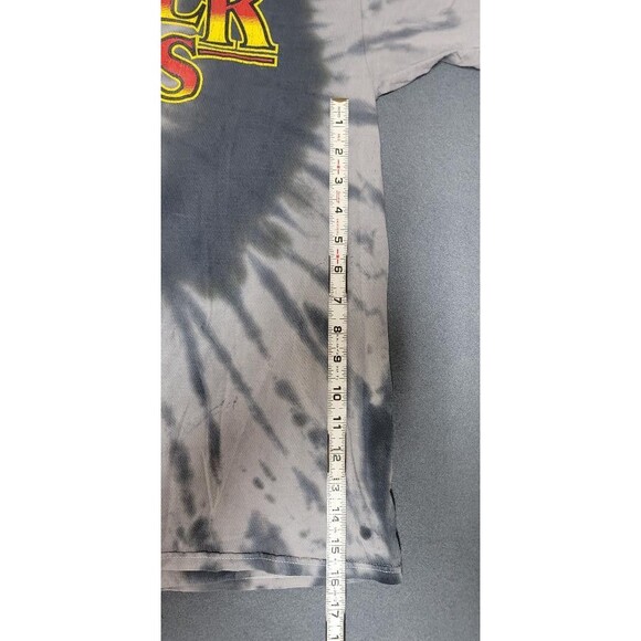 Stranger Things Flame Title Gray Tie Dye Shirt Size Large Retro 80s Graphic - Picture 5 of 6